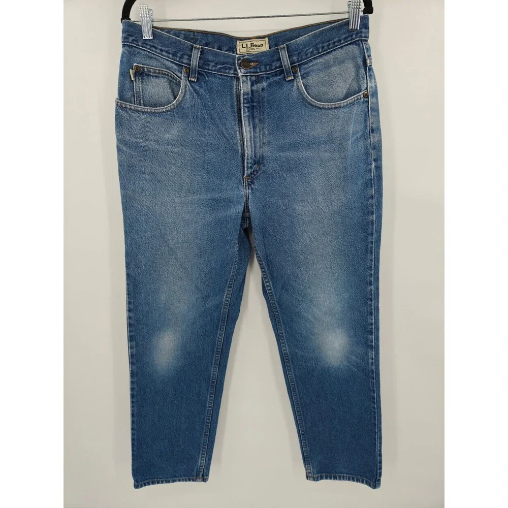 LL Bean Classic Fit Mens Blue Jeans 33x29 Medium Wash 100% Cotton Straight Leg